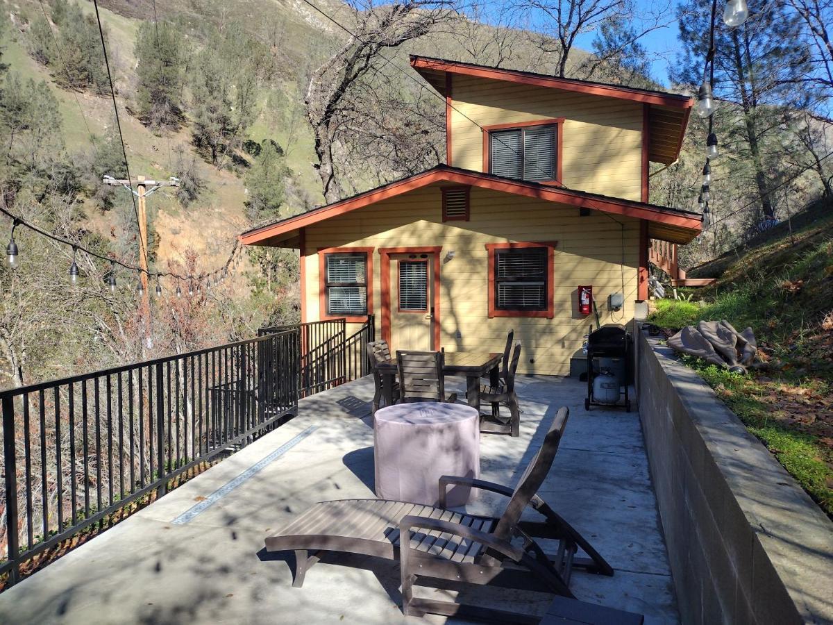Yosemite Gatekeeper'S Lodge เอลพอร์ทัล ภายนอก รูปภาพ
